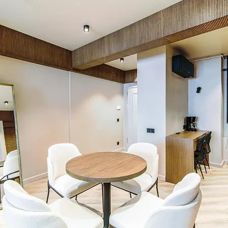아파트 Chic And Convenient Flat In Central Besiktas 이스탄불